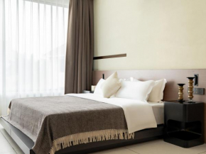 257 Summer Hotel
